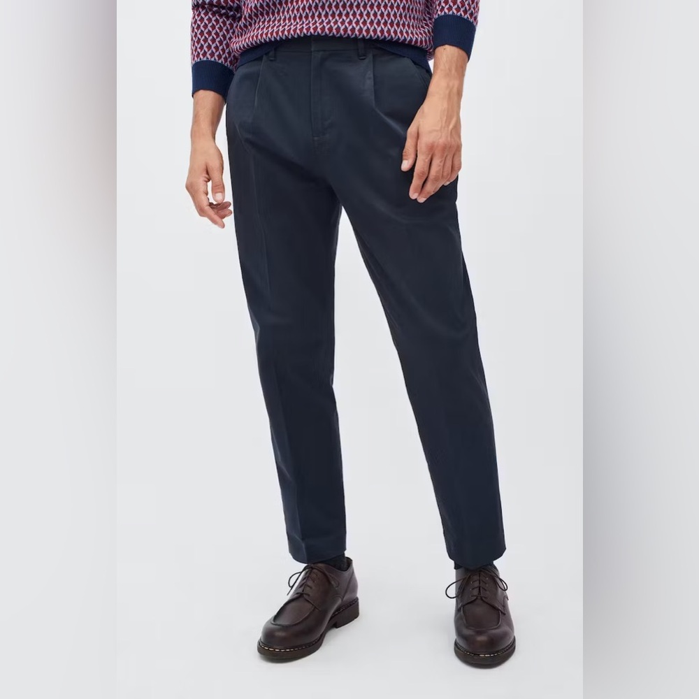 BONOBOS Men’s Pleated Chino, NAVY, Athletic Fit, Size 30 Short